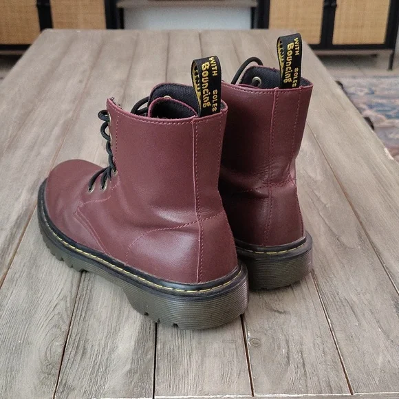 Dr. Martens 1460 Women's Smooth Leather Lace Up Boots In Cherry Red Woman's 9 - Picture 9 of 15